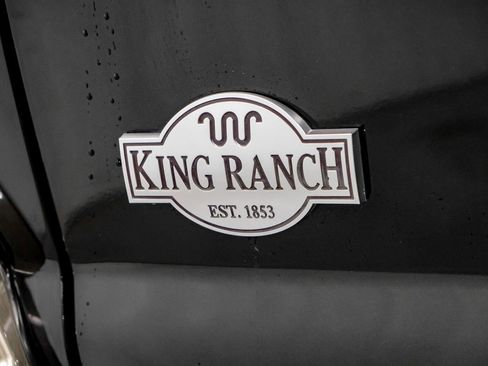 Used 2013 Ford F350 King Ranch w/ FX4 Off Road Pkg image 49