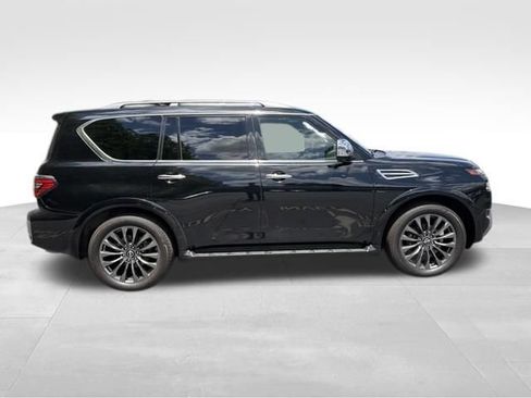 Used 2023 Nissan Armada Platinum w/ Captain's Chairs Package AWD/4WD image 14