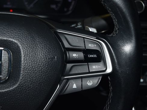 Used 2022 Honda Accord Sport image 10