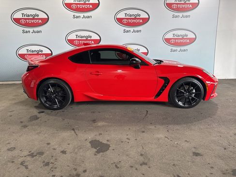 Used 2023 Toyota GR86 Premium image 6