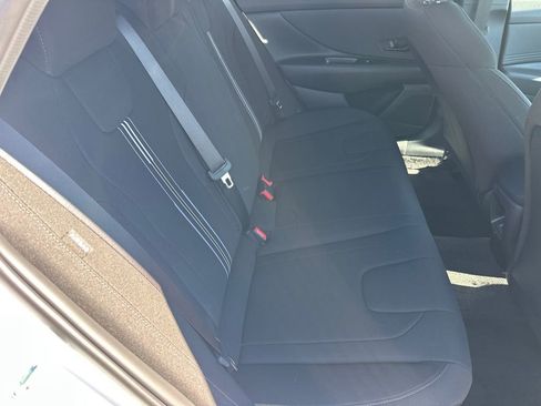 New 2025 Hyundai Elantra Sport image 15