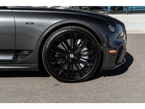 Used 2024 Bentley Continental GT Speed image 31