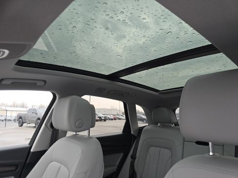 Certified 2023 Audi Q5 2.0T Premium Plus w/ Premium Plus Package image 9