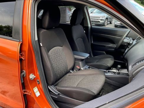 Used 2020 Mitsubishi Outlander Sport ES AWD/4WD image 7