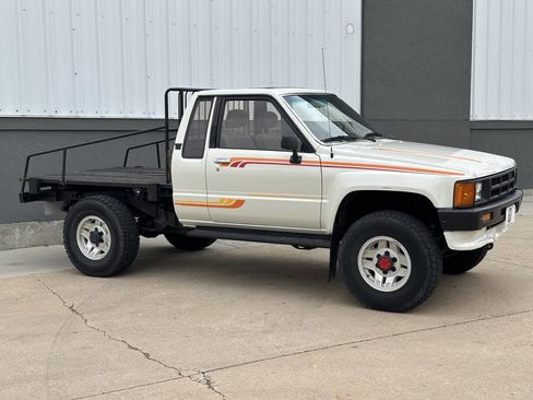 Used 1986 Toyota Pickup SR5 image 24