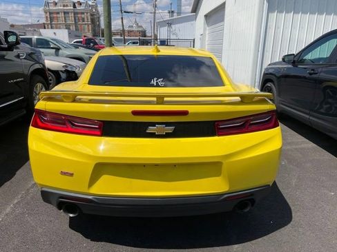 Used 2018 Chevrolet Camaro SS RWD image 4