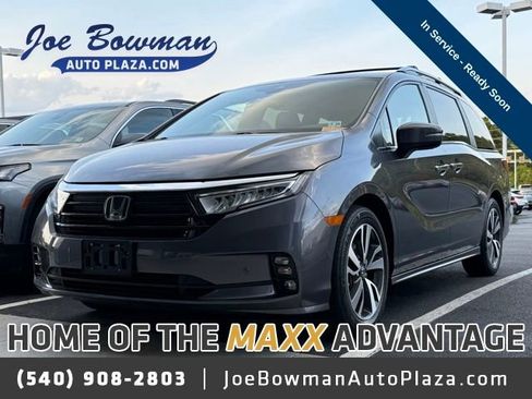 Used 2023 Honda Odyssey Touring image 1