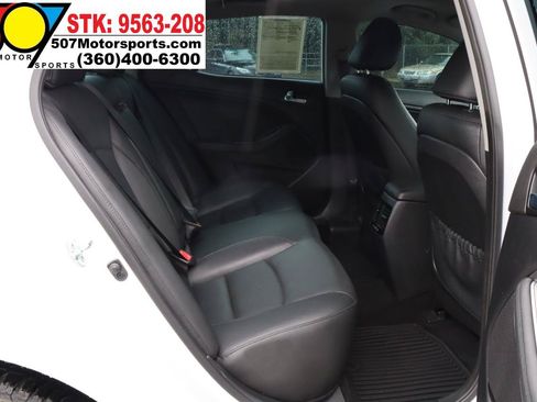 Used 2015 Kia Optima SX w/ SX Premium Technology Package FWD image 18