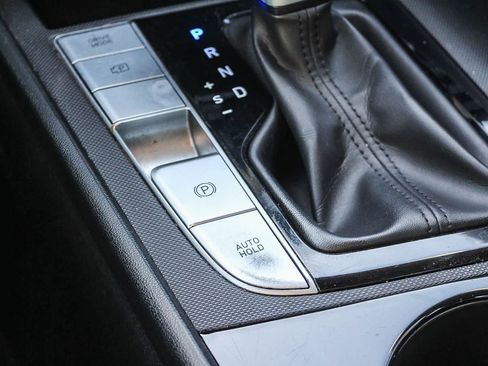 Used 2022 Hyundai Elantra Blue image 35