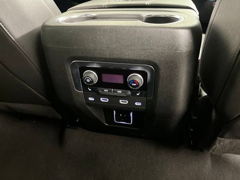 Certified 2023 Chevrolet Suburban High Country w/ Max Trailering Package AWD/4WD image 8