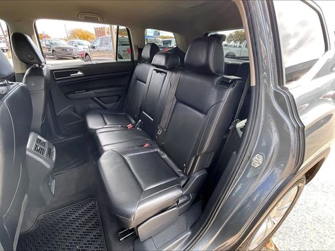Used 2019 Volkswagen Atlas SE w/ Towing Package image 20