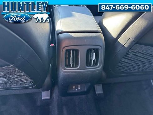 Used 2023 Hyundai Tucson Limited w/ Cargo Package AWD/4WD image 18