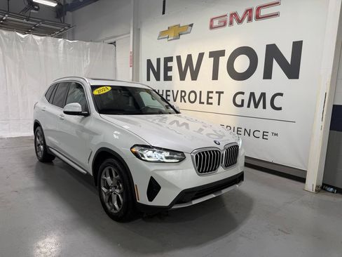 Used 2024 BMW X3 sDrive30i RWD image 2