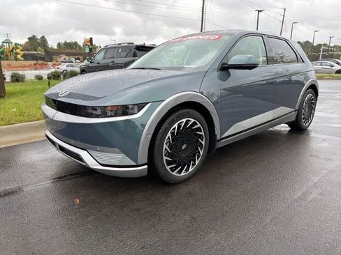 Certified 2024 Hyundai Ioniq 5 Limited image 3