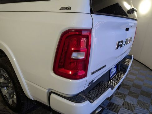 Certified 2025 RAM 1500 Big Horn AWD/4WD image 12