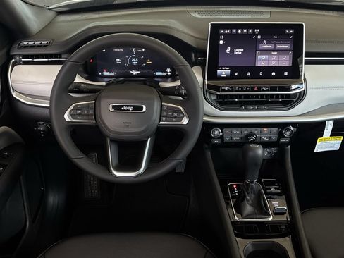 New 2026 Jeep Compass Limited AWD/4WD image 11