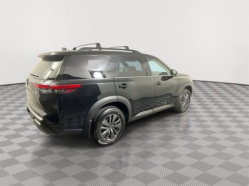 New 2025 Nissan Pathfinder SV image 8