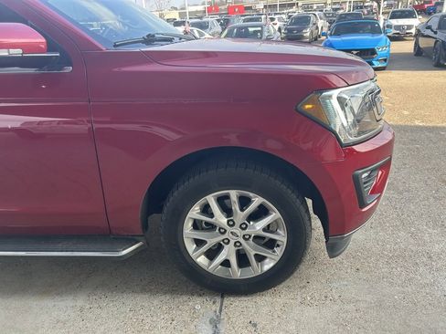 Used 2020 Ford Expedition XLT w/ Equipment Group 202A image 2