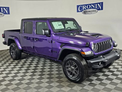 New 2026 Jeep Gladiator Sport image 7