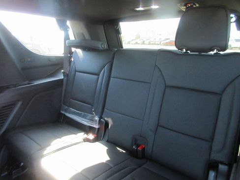New 2026 GMC Yukon Denali w/ Sun & Power Step Package image 14