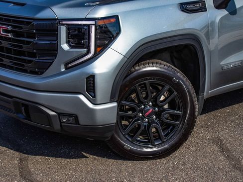 Used 2025 GMC Sierra 1500 Elevation AWD/4WD image 42
