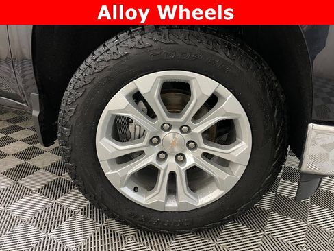 Certified 2022 Chevrolet Silverado 1500 LTZ w/ LTZ Premium Package image 52