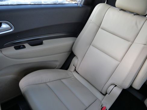 Used 2019 Dodge Durango Citadel w/ Technology Group image 12