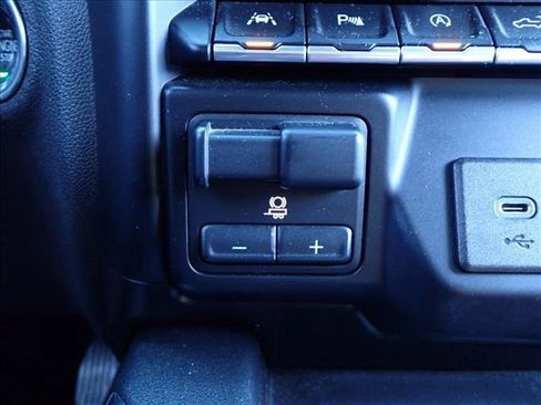 Used 2019 GMC Sierra 1500 AT4 w/ Technology Package image 23