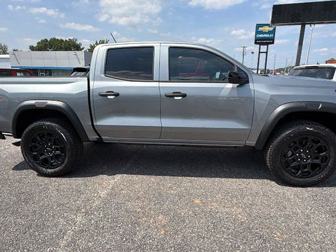 New 2026 Chevrolet Colorado Trail Boss AWD/4WD image 7