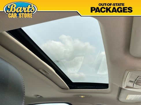 Used 2013 Ford Focus Titanium w/ Luxury Pkg FWD image 17