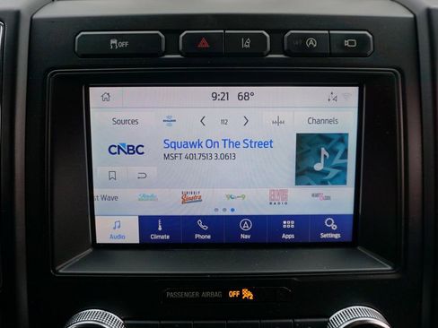 Used 2020 Ford Expedition Limited w/ Equipment Group 302A image 10