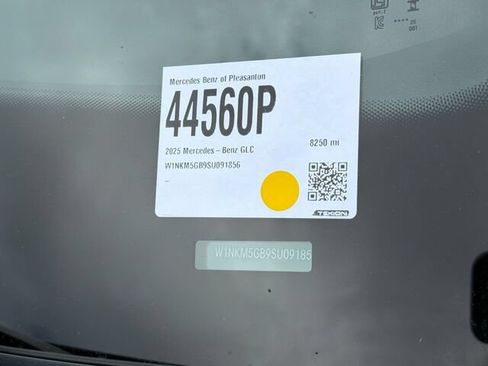 Certified 2025 Mercedes-Benz GLC 350e 4MATIC image 4