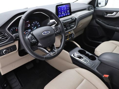 Used 2021 Ford Escape SEL image 14
