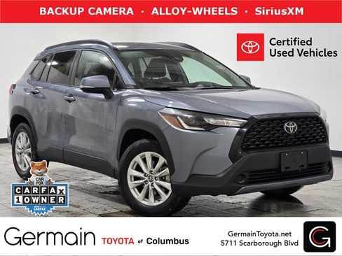 Certified 2024 Toyota Corolla Cross LE image 1