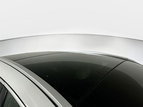 Certified 2023 Mercedes-Benz GLA 250 4MATIC w/ Premium Package image 15