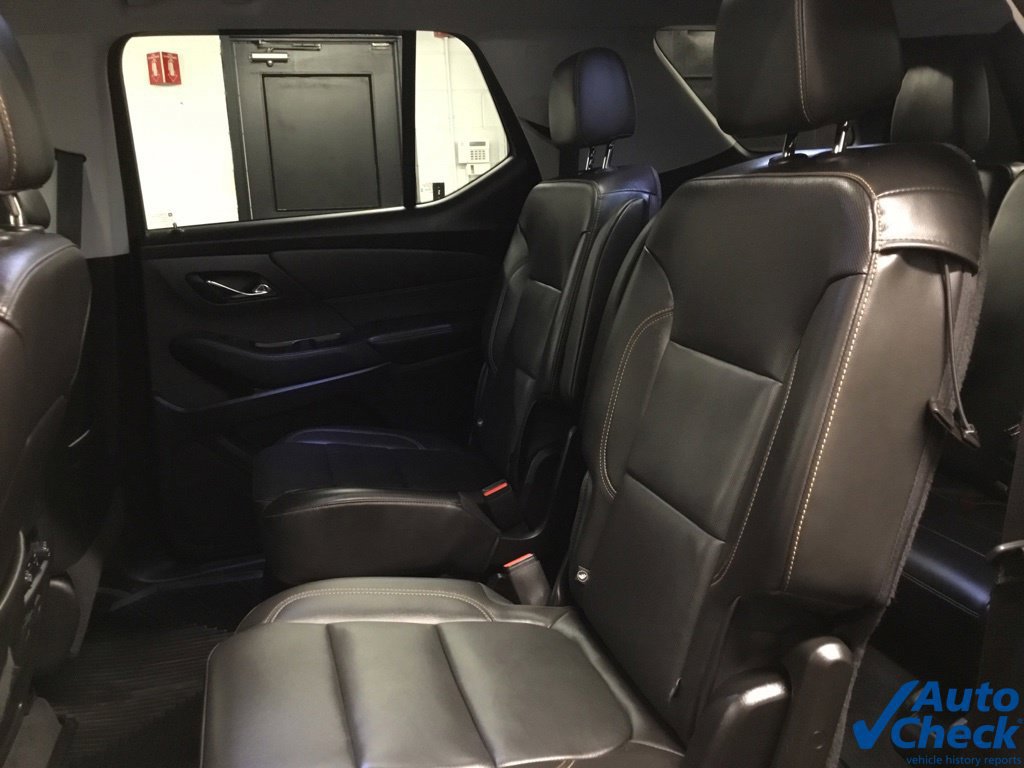 Used 2021 Chevrolet Traverse Premier w/ Redline Edition AWD/4WD image 34