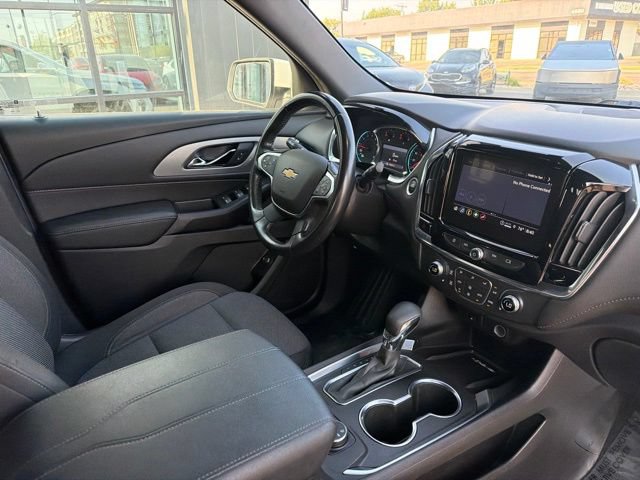 Used 2022 Chevrolet Traverse LT AWD/4WD image 13