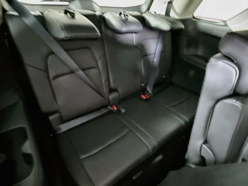 Used 2025 Nissan Pathfinder Platinum w/ Cargo Package AWD/4WD image 33