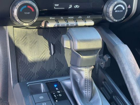 Certified 2024 Toyota Tacoma SR5 image 27