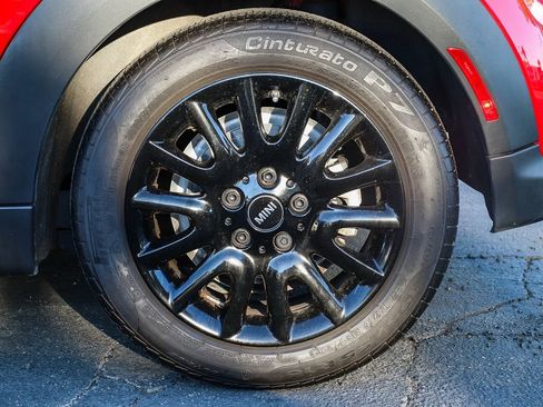 Used 2023 MINI Cooper 2-Door Hardtop image 10