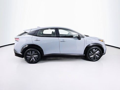 Used 2024 Nissan Ariya AWD image 12