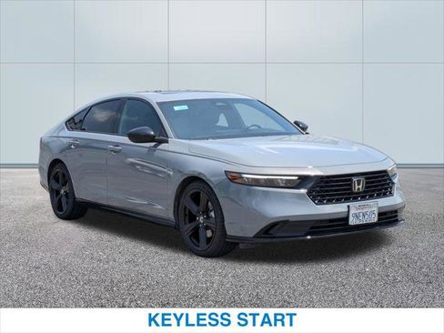 Used 2024 Honda Accord Sport image 4