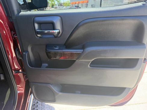 Used 2016 GMC Sierra 1500 Denali w/ Enhanced Driver Alert Package AWD/4WD image 27