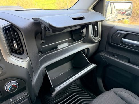 New 2026 Chevrolet Silverado 1500 Custom Trail Boss image 17