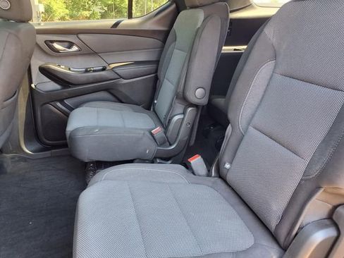 Used 2023 Chevrolet Traverse LT w/ LPO, Floor Liner Package AWD/4WD image 7
