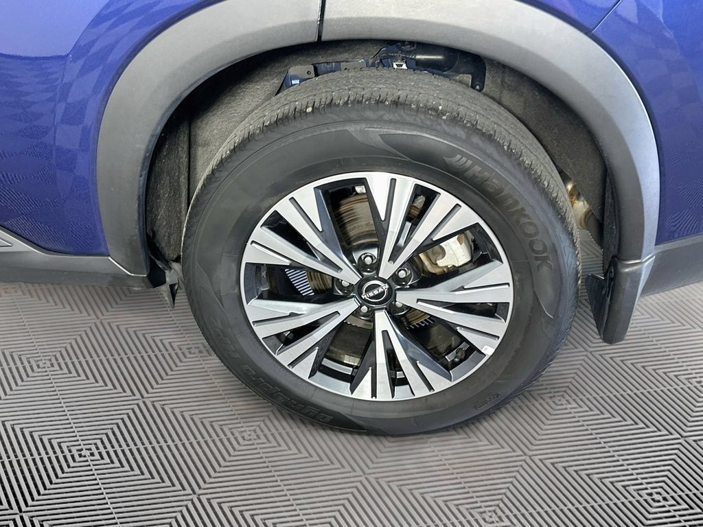 Certified 2023 Nissan Rogue SV w/ SV Premium B Package AWD/4WD image 40