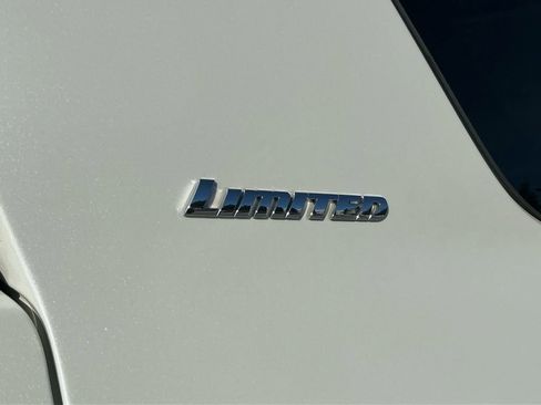 Used 2022 Toyota 4Runner Limited image 24