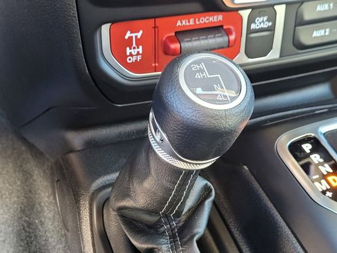 New 2026 Jeep Wrangler Unlimited Sport AWD/4WD image 19