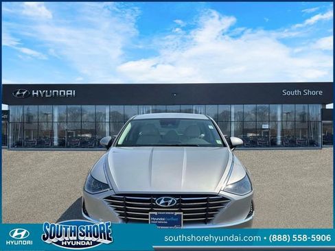 Certified 2023 Hyundai Sonata SE image 2