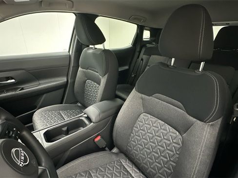 New 2026 Nissan Kicks SV w/ Cold Weather Package image 9